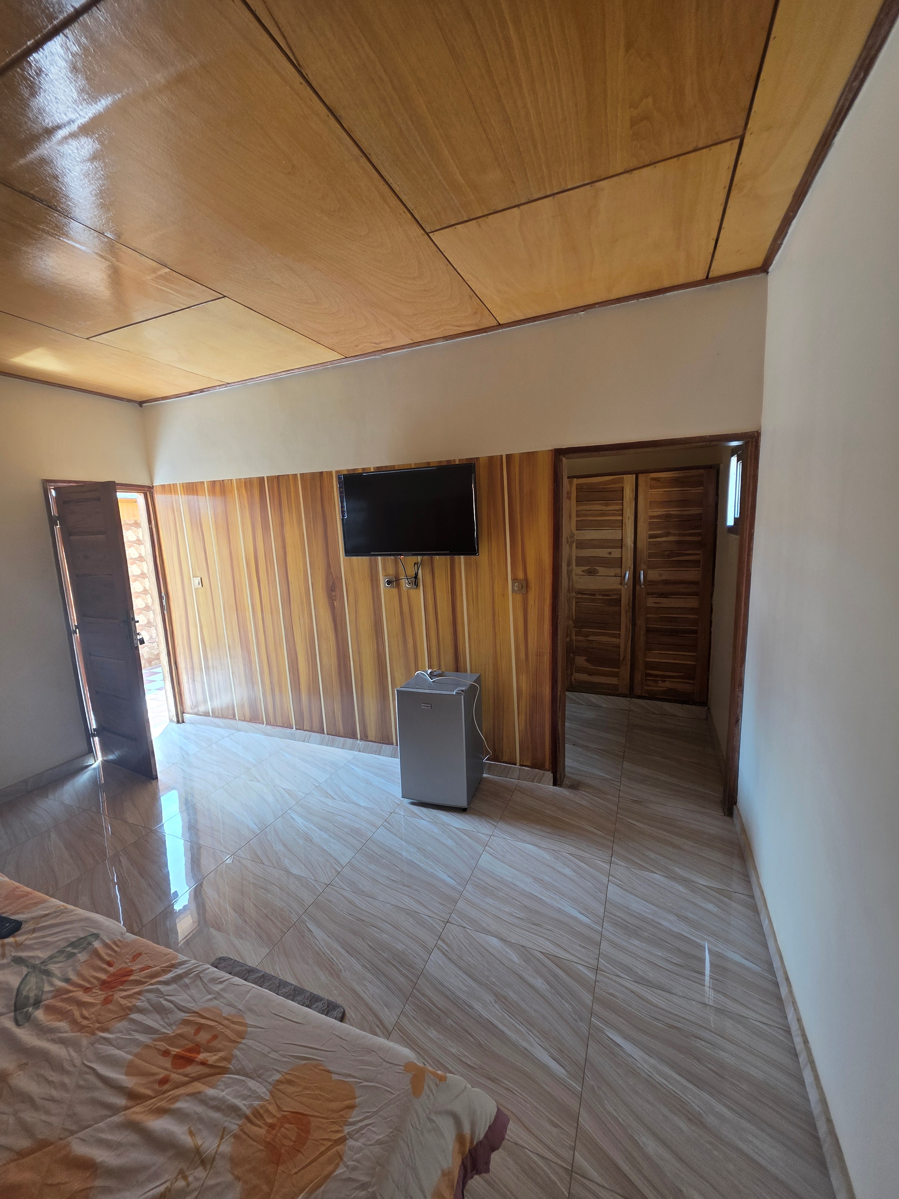 Photo 5